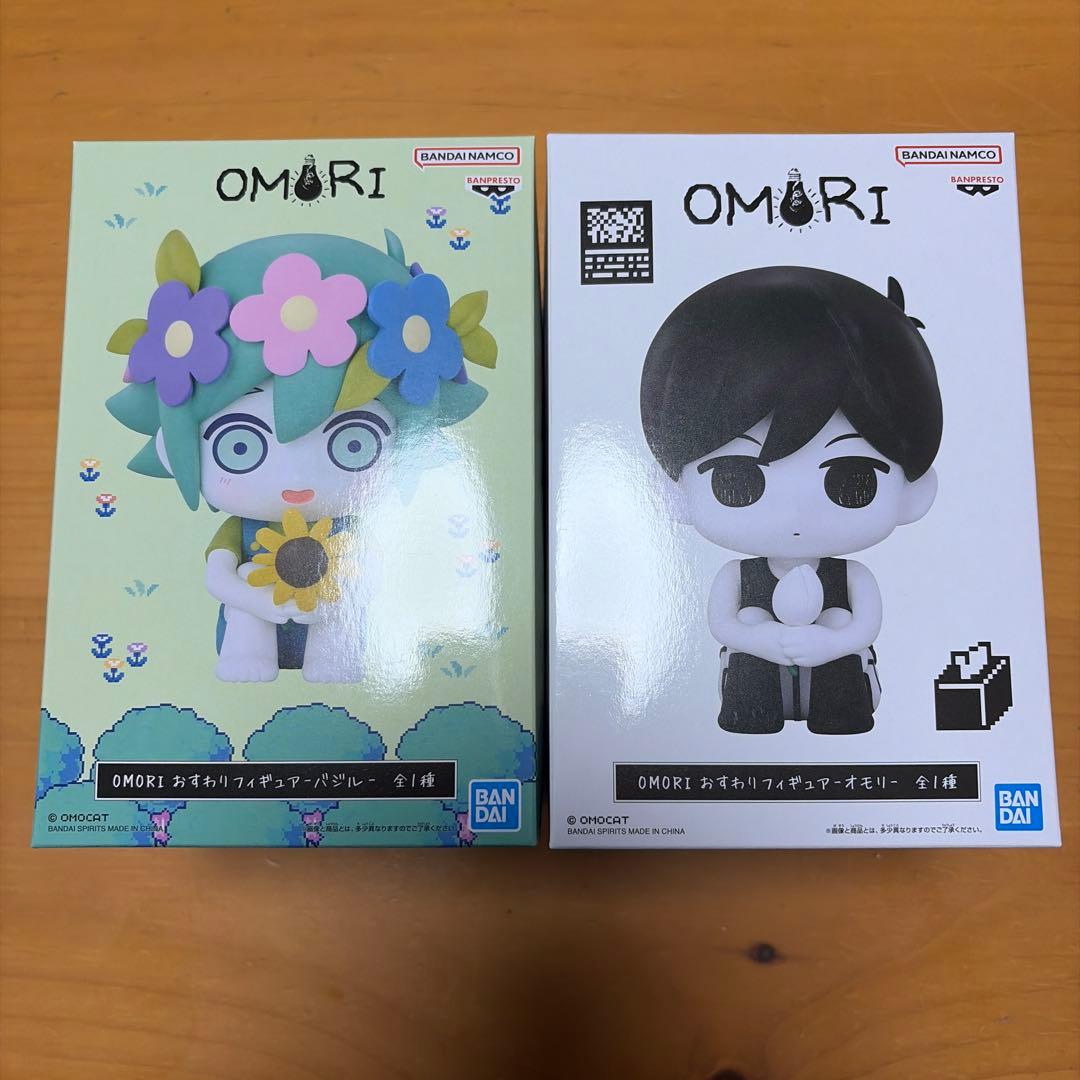 OMORI おすわりフィギュア オモリ バジル 2体セット - メルカリ