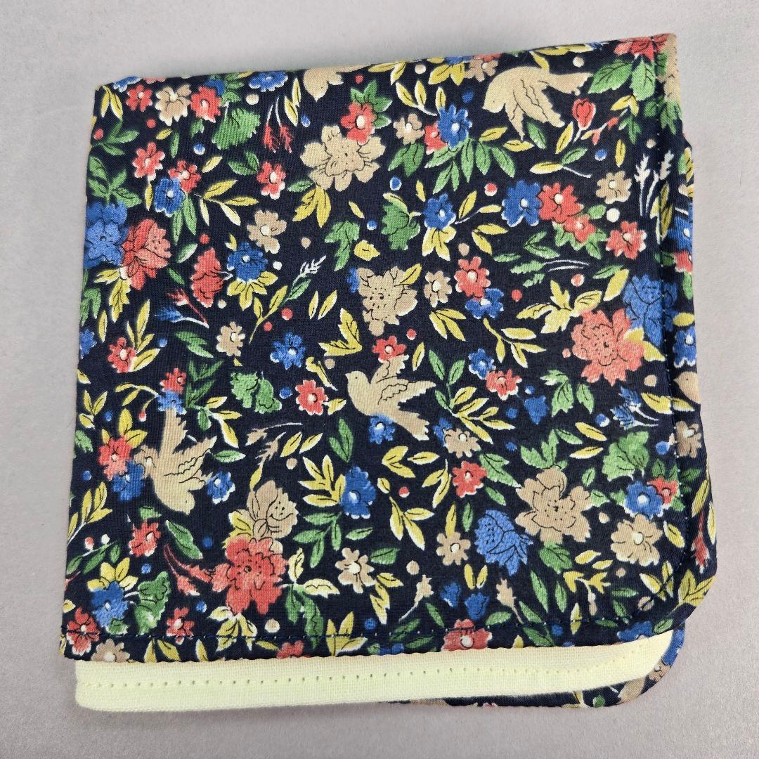 ガーゼハンカチ(LIBERTY＊バーズソング イエロー) - メルカリ