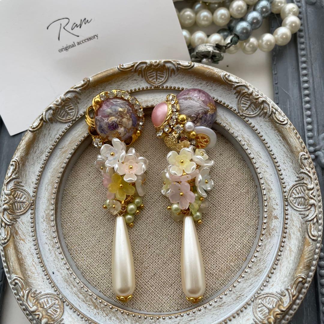 香　アンティークボタン　ジェルボタン　パール　バネ式イヤリング