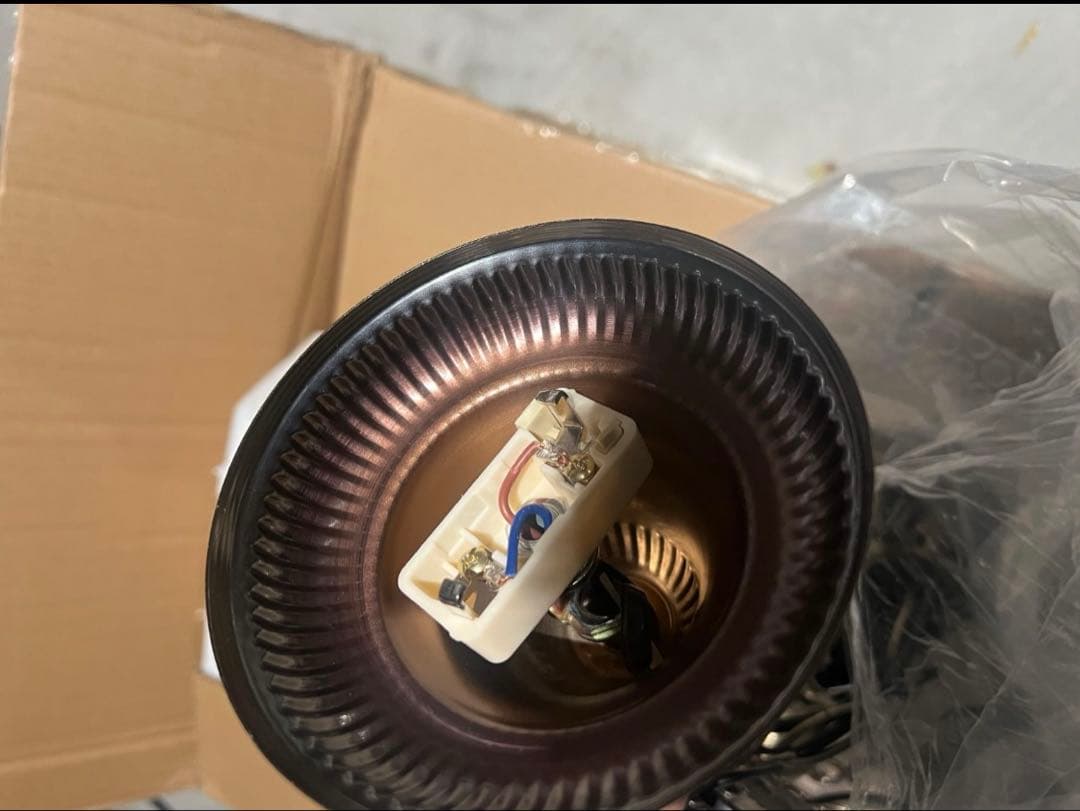 ヴィンテージペンダントライト 花柄