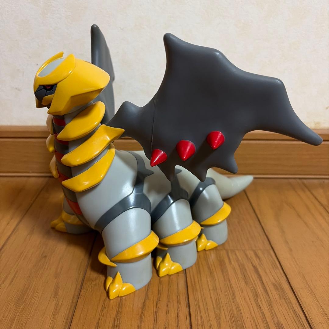 希少】ポケモン 組立式 DXソフビフィギュア ギラティナ 2008年 - メルカリ