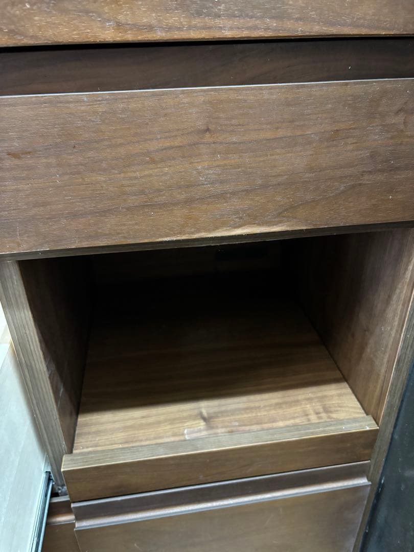 【送料込】キッチンボード　unico DIX （2年使用）※4月引渡し