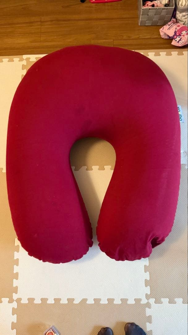 Yogibo U字型ビーズクッション ワインレッド