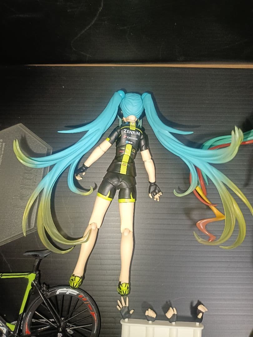 figma レーシングミク 2016 + 2015 TeamUKYO応援 ver