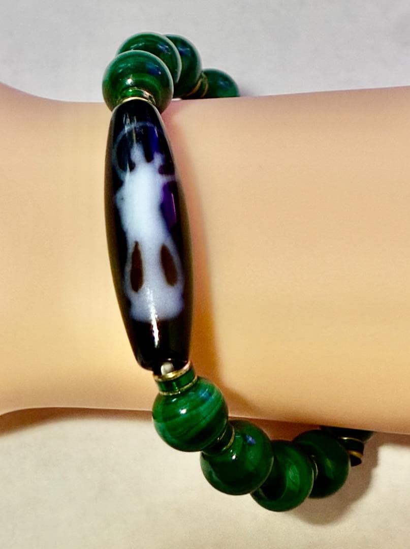 【芸事の女神様】弁財天彩帯観音天珠 マラカイトのブレスレット