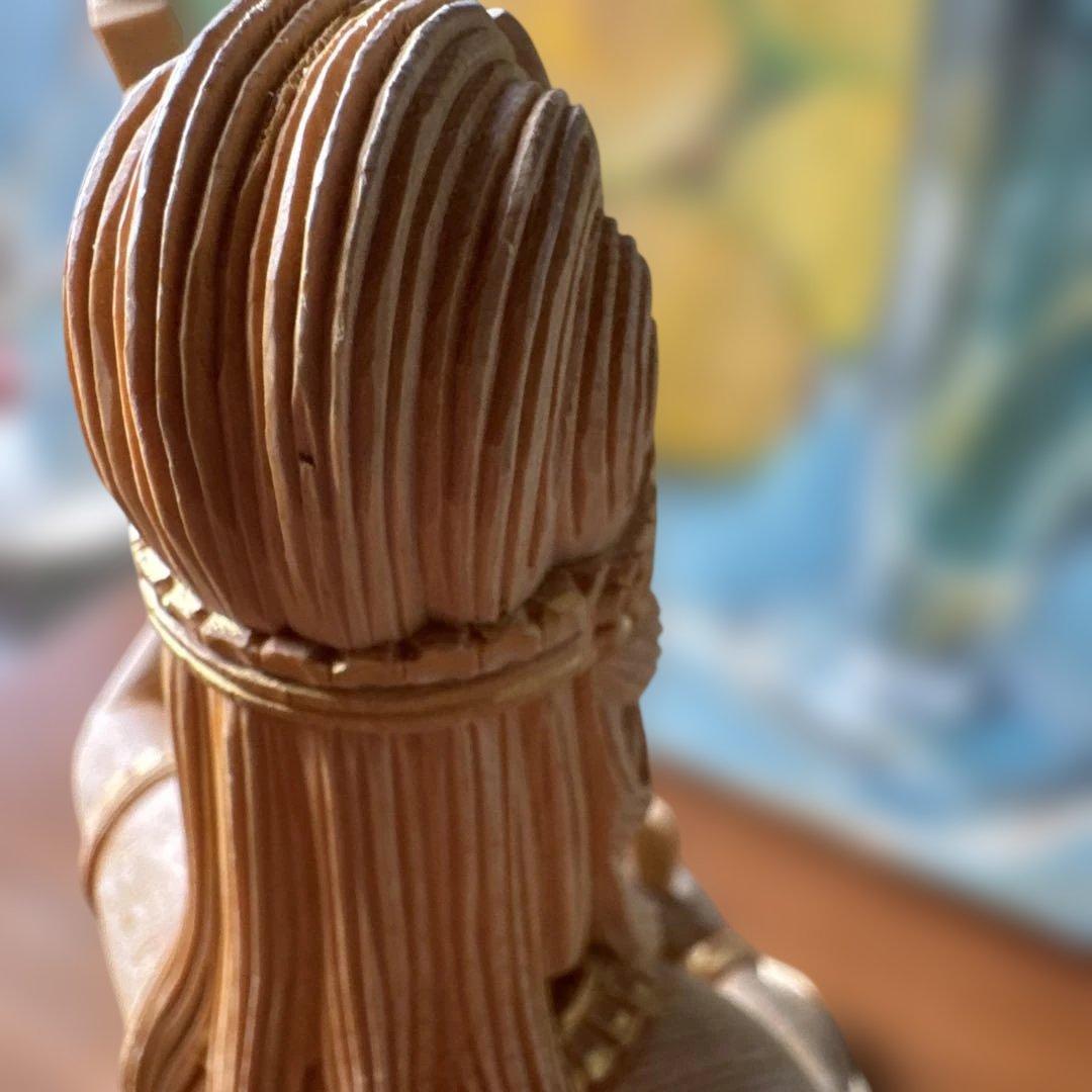 金運招来　木曽檜材　細密手彫り　裸弁財天