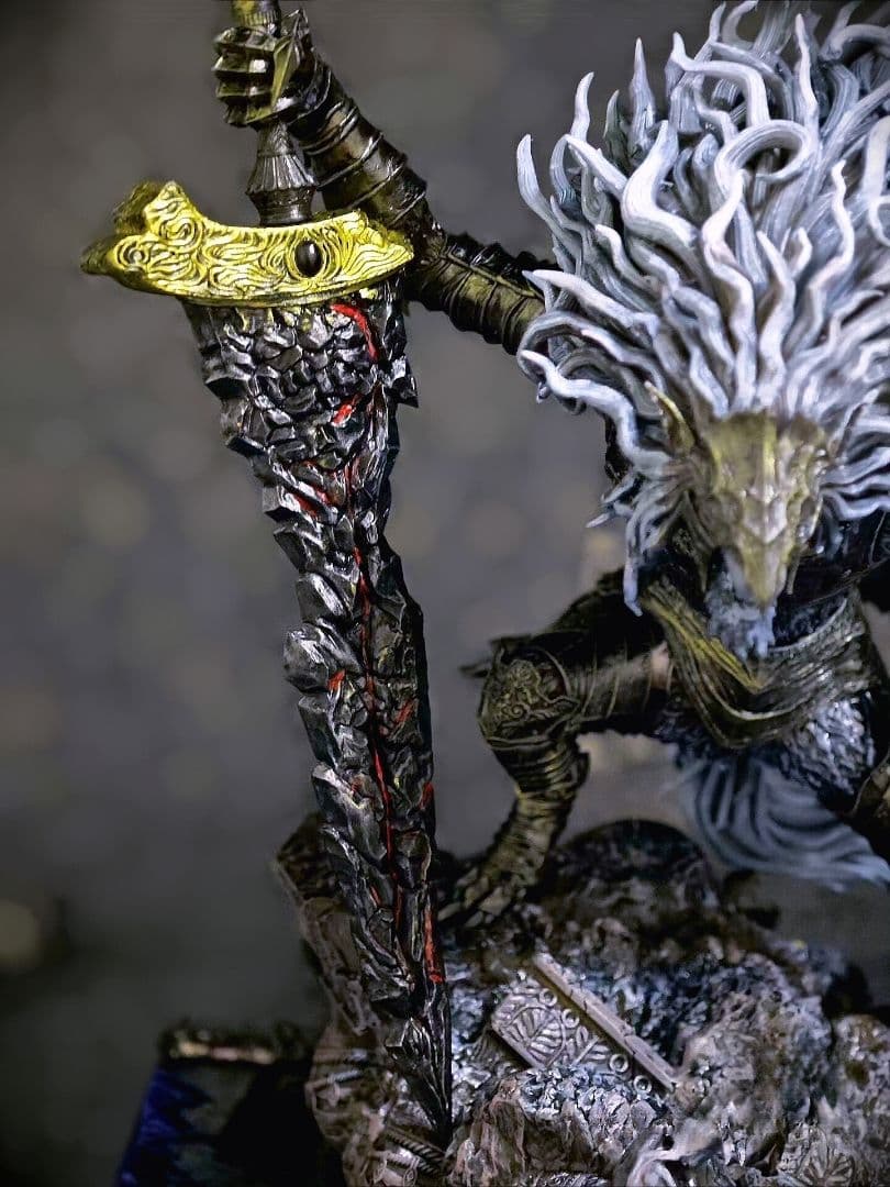 エルデンリング 黒き剣のマリケス 塗装済み ガレージキット 20cm