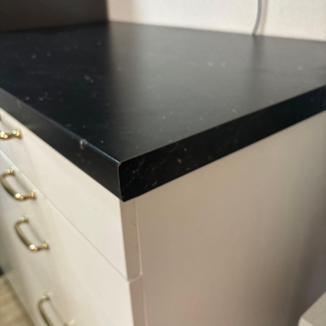 IKEA キッチン　棚　カップボード