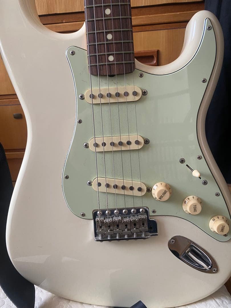 Fender Stratocaster ホワイト