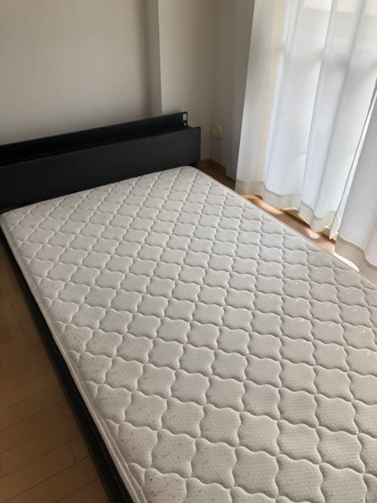 セミダブルマットレス+ロータイプベットフレームセット