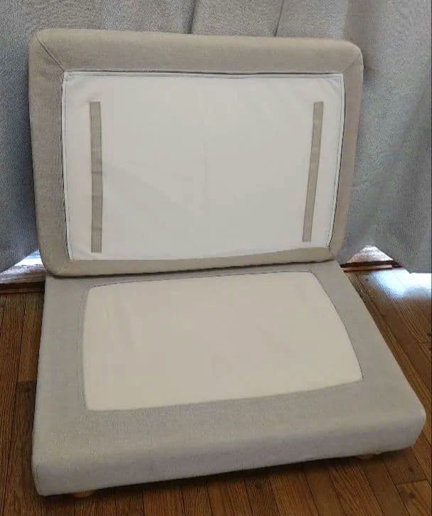 無印良品　オットマン　木製脚　ベージュ