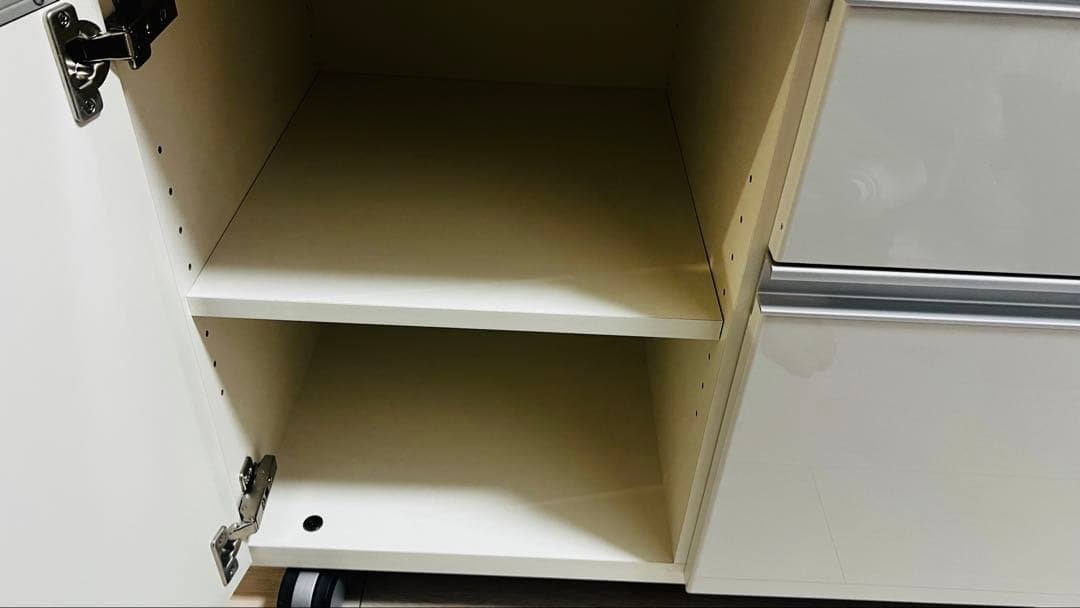 パモウナ　食器棚　ホワイト収納キャビネット キャスター付き