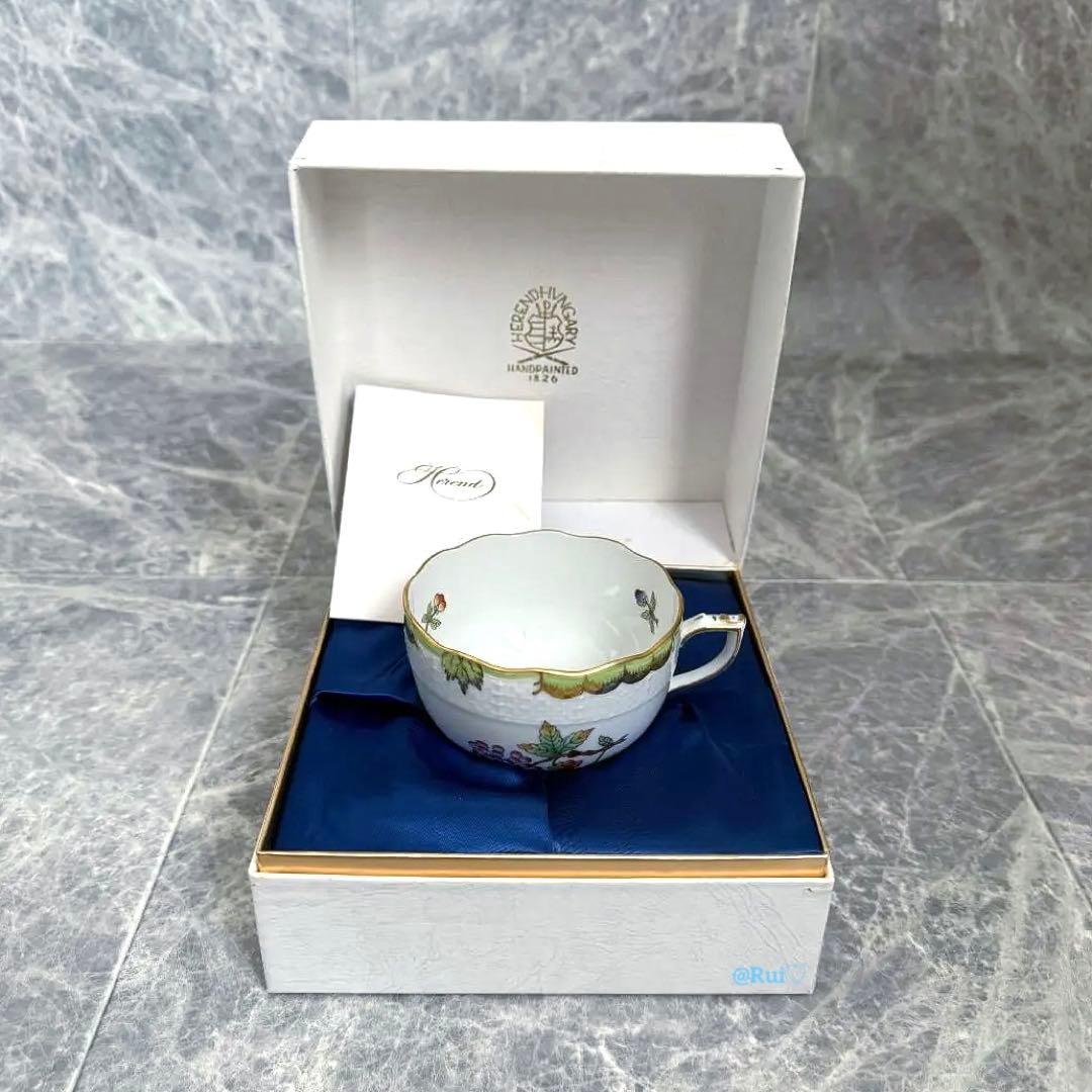 希少 美品 ヘレンド ヴィクトリアブーケ ティーカップ＆ソーサー 元箱