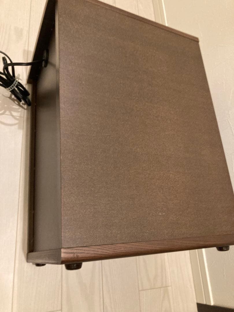 ダークブラウン 木製 ナイトスタンド 引き出し付き