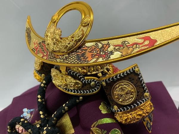 7号上杉謙信公 A706 本革金箔小桜