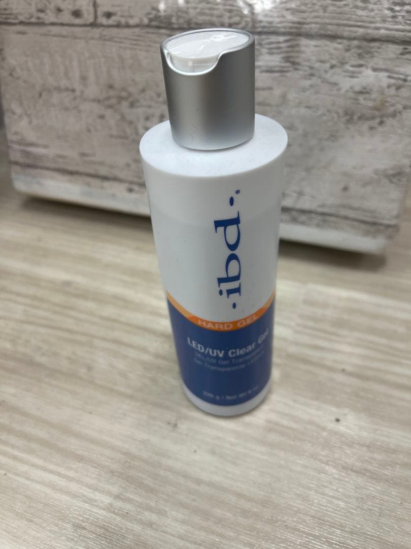 ぴ*よ様 【破格‼️】1本¥6200Ibd. LED/UV Clear Gel