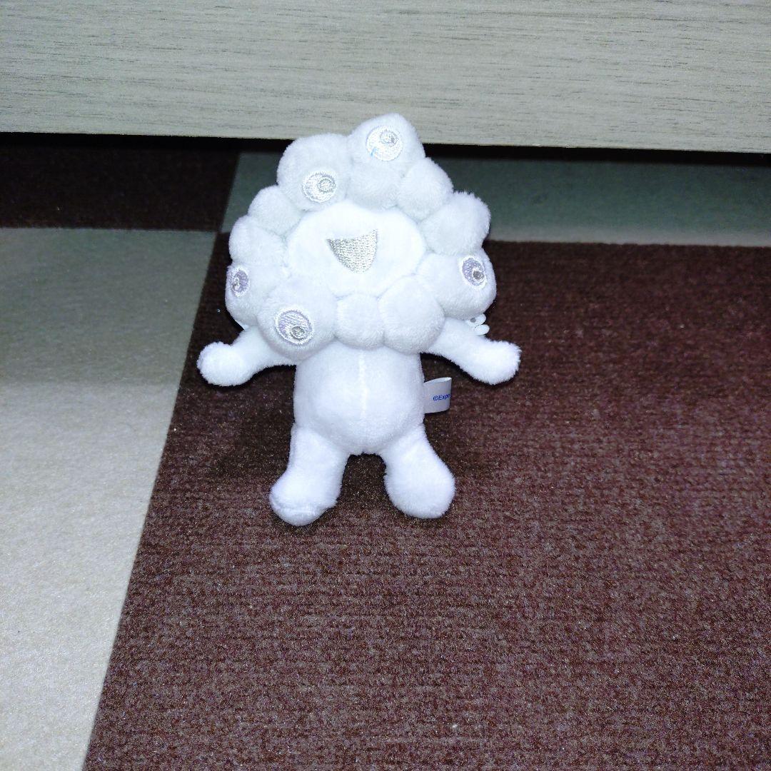 新品お顔厳選！】ミャクミャク ボールチェーンマスコット ホワイト B