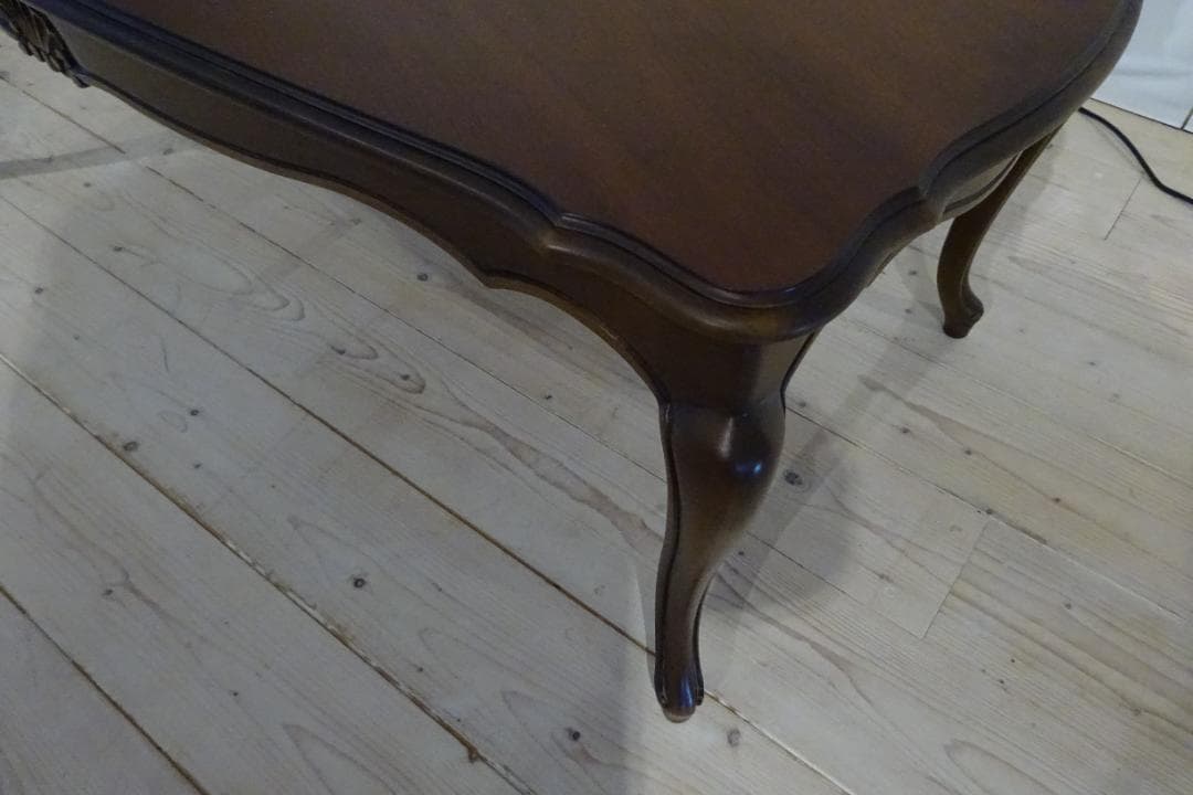 karimoku/カリモク　センターテーブル　ルイ15様式　猫脚　超美品