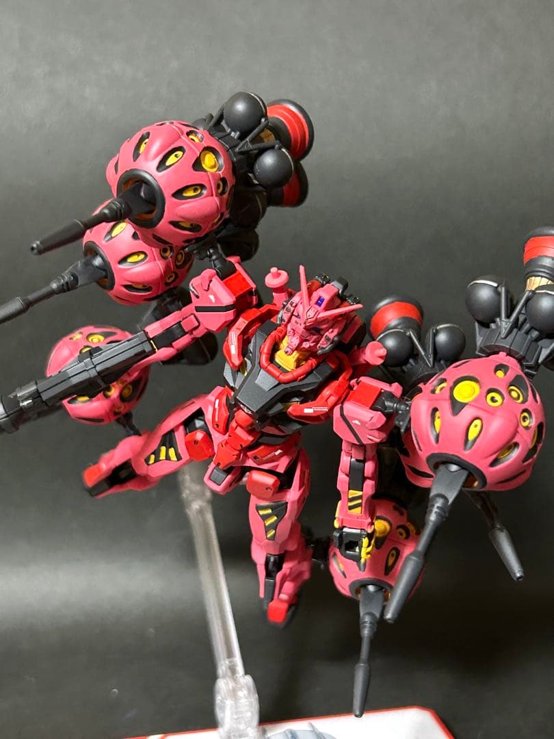 HG 赤いガンダム シャア専用フルビット装備 塗装済み完成品 スタンド