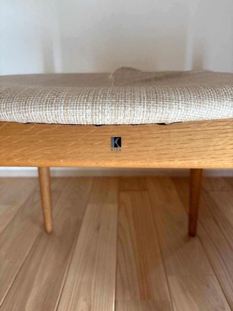 HIDA SEOTO セミアームチェア（張り座）