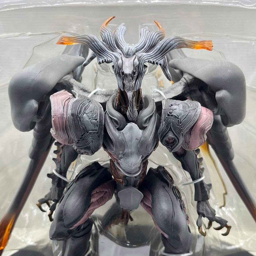 コトブキヤ バハムート・シン FF7 アドベントチルドレン フィギュア