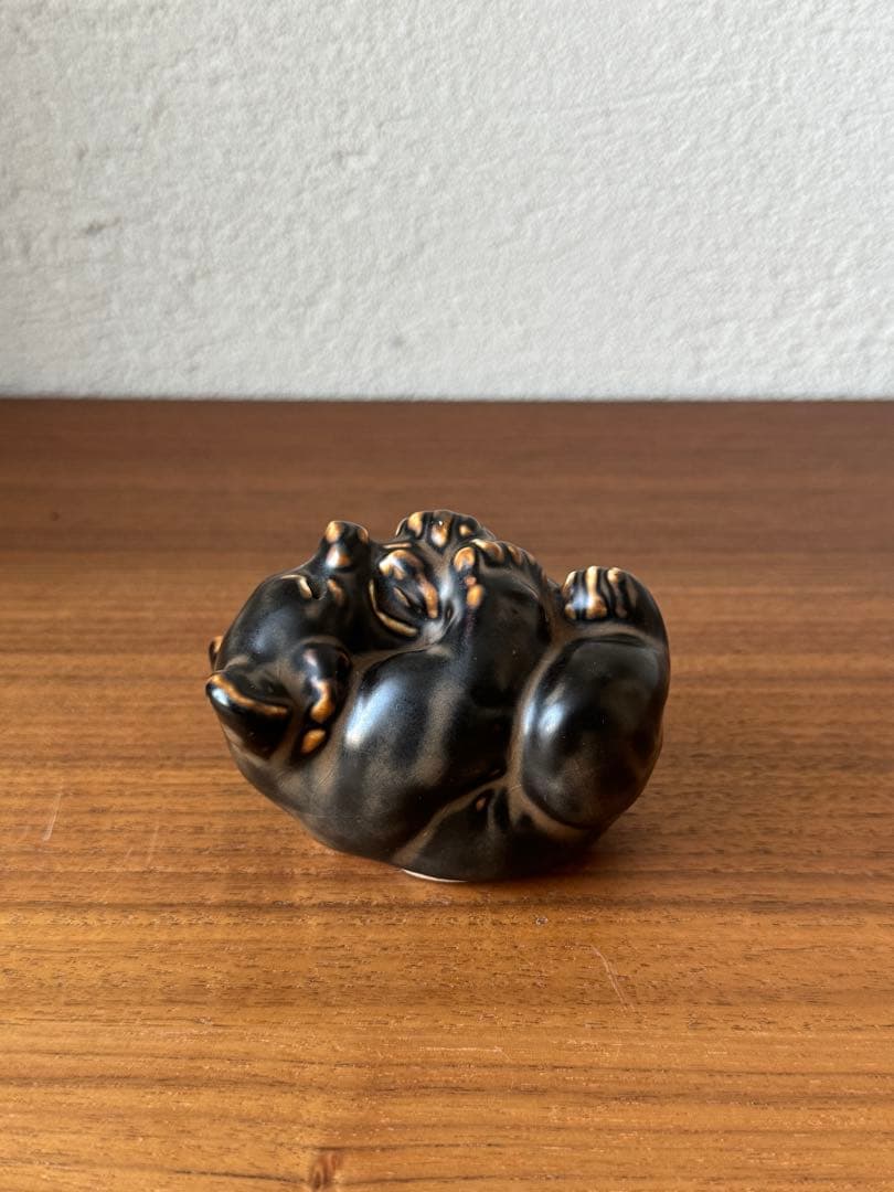 希少 1940年代 ロイヤルコペンハーゲン 足を舐める子クマ クヌード・キーン