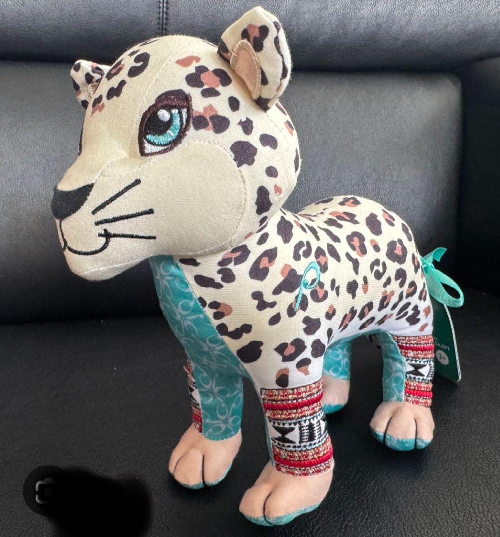 大阪関西万博 サウジアラビア館ぬいぐるみ - メルカリ