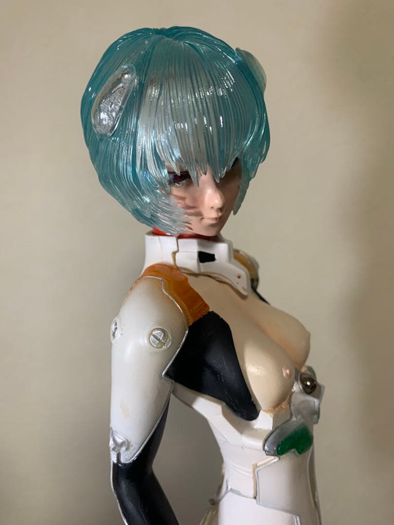 エヴァンゲリオンより綾波レイ ガレージキット完成品 荒木元太郎氏造形