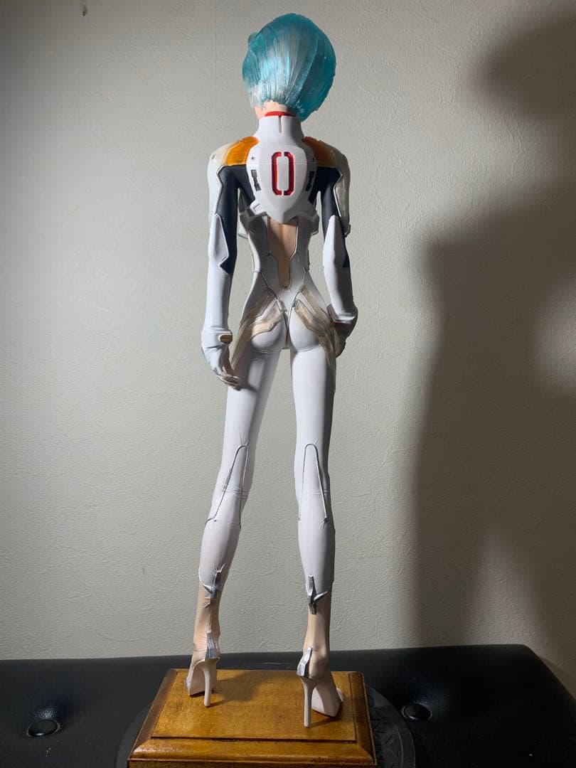 エヴァンゲリオンより綾波レイ ガレージキット完成品 荒木元太郎氏造形