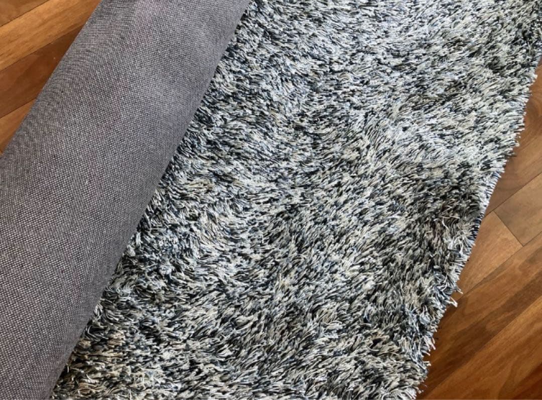 絨毯 カーペット　ラグマット シャギーラグ ホワイト　スカイブルー140x190