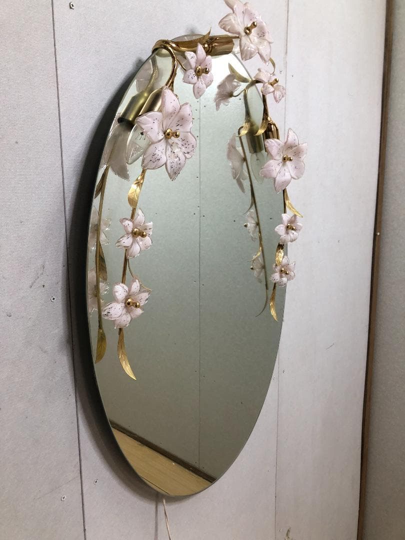 壁掛けミラー アンテーク レトロ ビンテージ 照明 花 楕円形 250413