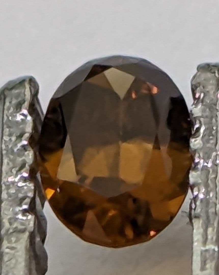 ハーツレンジ産 天然ジルコン 0.60ct ルース
