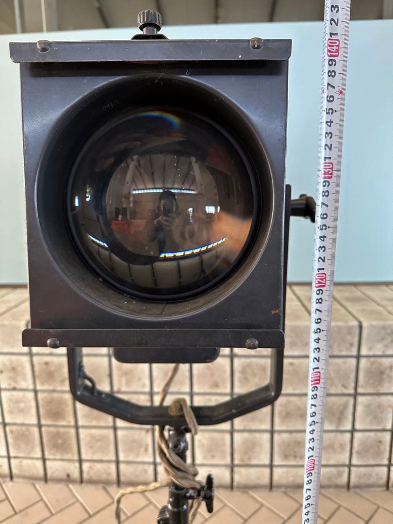 レトロスポットライト