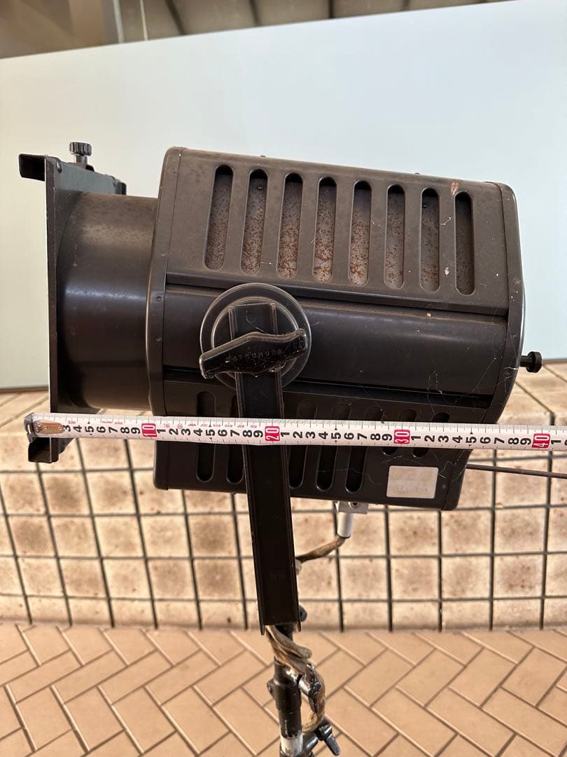 レトロスポットライト