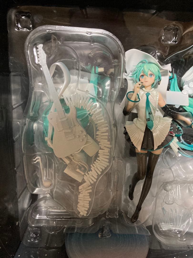 こま@プロフ　グッスマ　初音ミク　16th birthday ver.