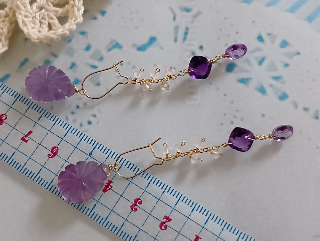 485/14kgfアメジストトリプレットカービングと宝石質アメジストチャーム