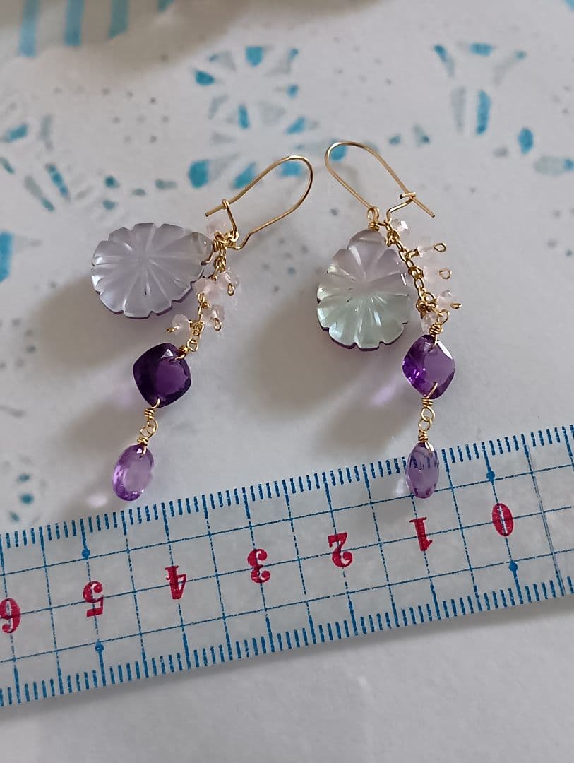 485/14kgfアメジストトリプレットカービングと宝石質アメジストチャーム