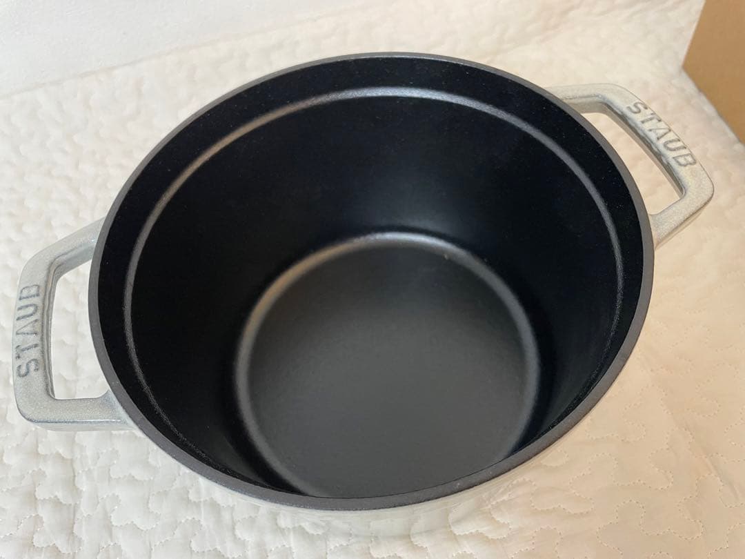 〈新品〉ストウブ　グランドココットラウンド　20㎝　カンパーニュ