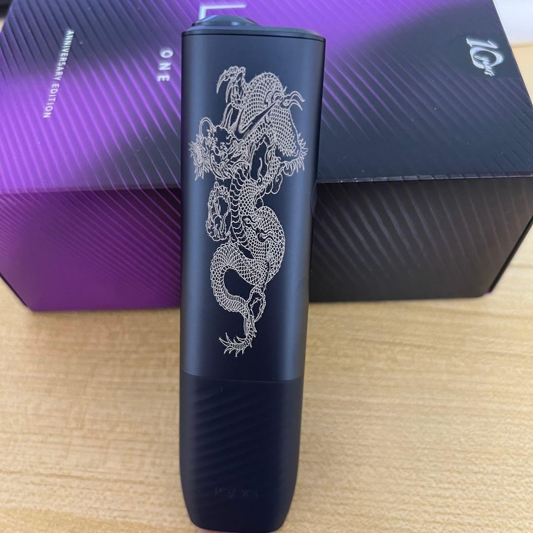 ９iQOS ILUMA i ONE ブラック　アイコス イルマｉワン 虎