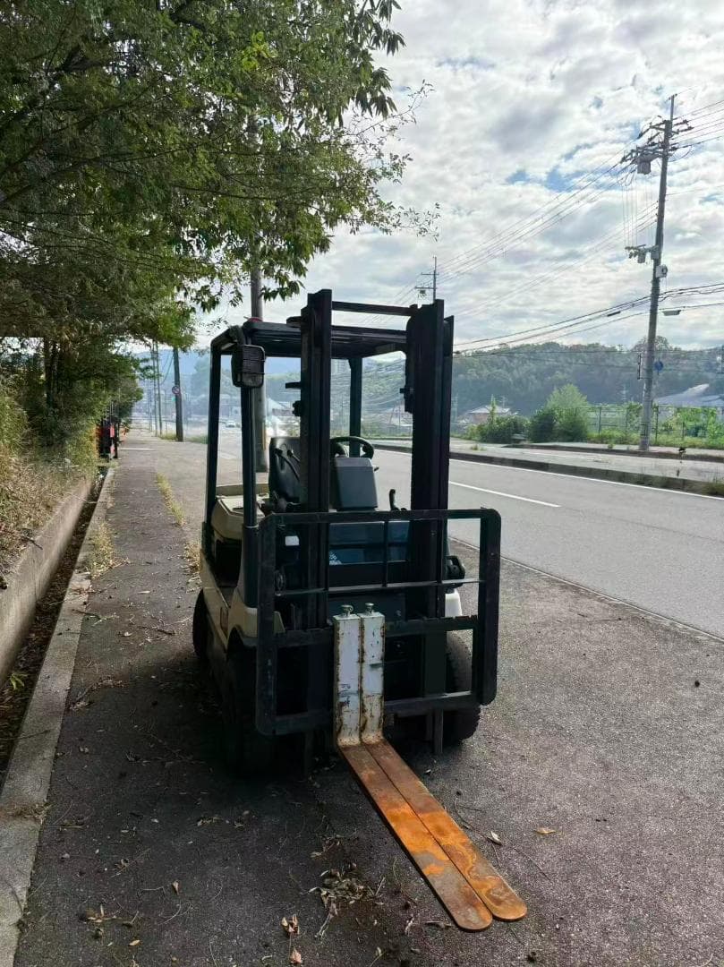 7FBL15フォークリフトバツテりー車揚高3000mm1.5T(A355）