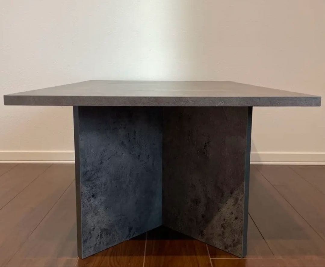 キッチンハウスグラフテクト製ローテーブル　ベトングレー