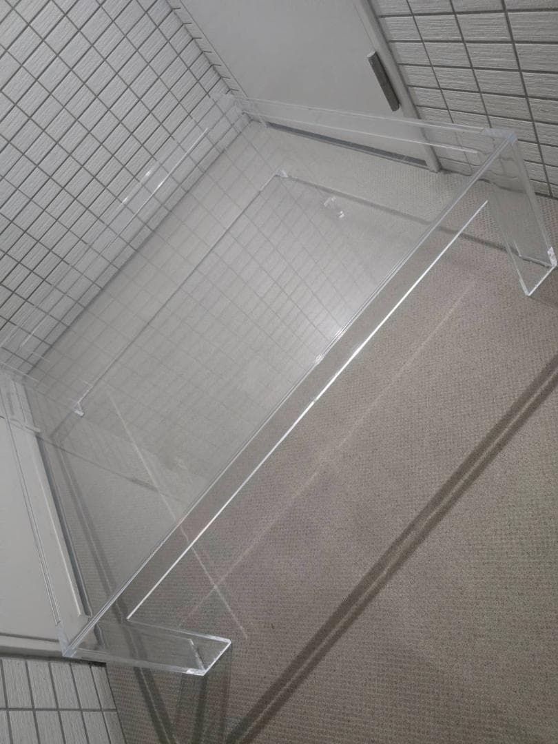 【人気】Kartell　 インビジブルテーブルロー 100cm四方