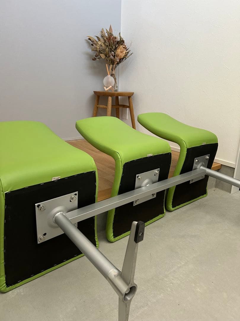 美品　TRUCK FURNITURE トラックファニチャー　ソファ　チェア