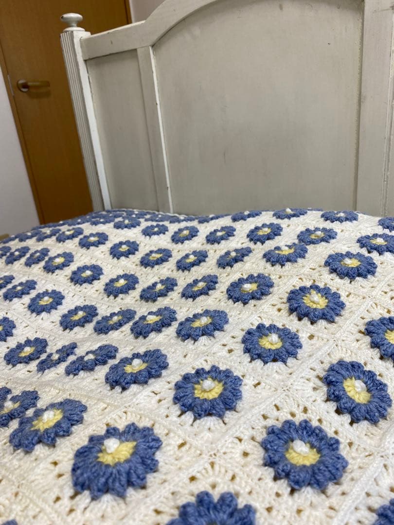 モチーフ編みマルチカバー　大判サイズ