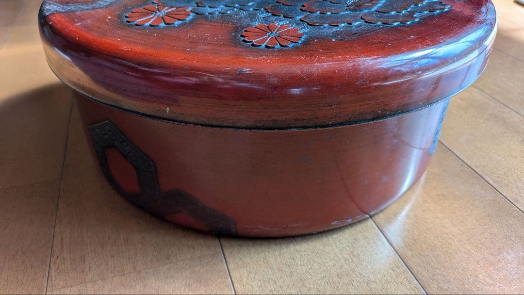 ★茶びつ 菊亀甲柄（縁起のいい格式高い柄）の組み合わせ