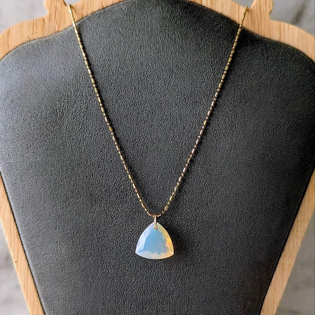 ♢N♢K18 大粒ホワイトオパール 4.08ct ペンダントトップ