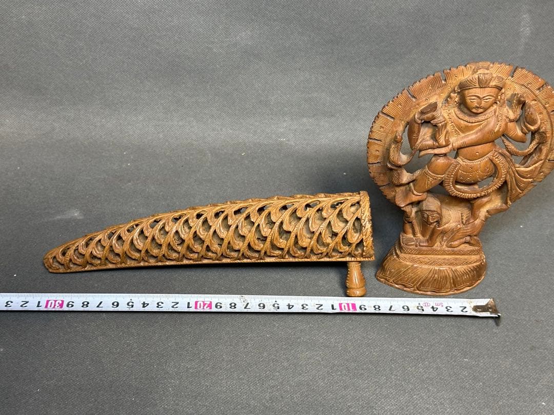 インド　白檀　木彫り　仏教美術　仏像 骨董 木像　木製　仏教　密教　置物