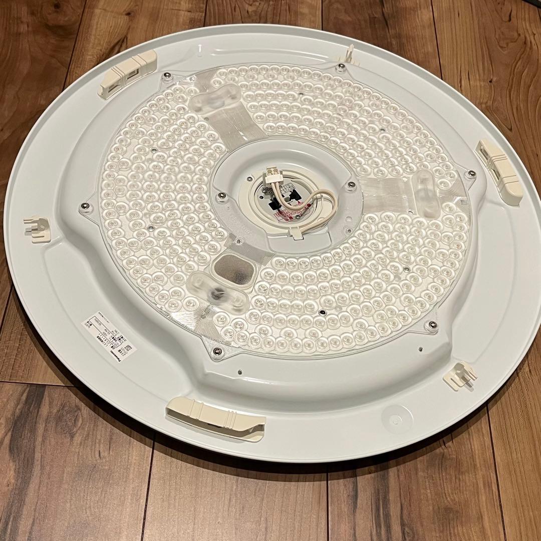 週末値下！【美品】Panasonic LEDシーリングライト 〜20畳