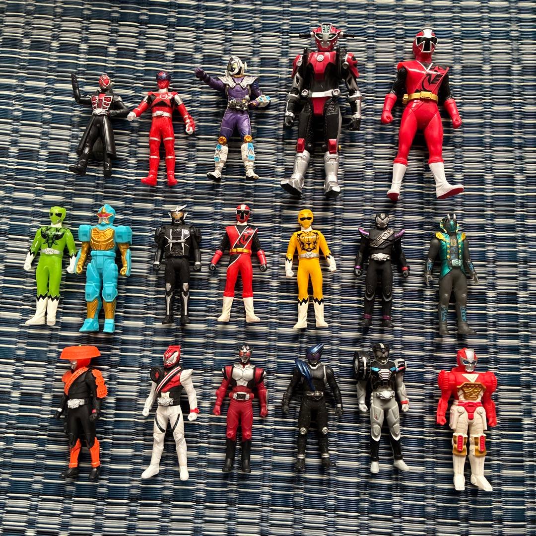 仮面ライダー フィギュア 18体セットまとめ売り - メルカリ