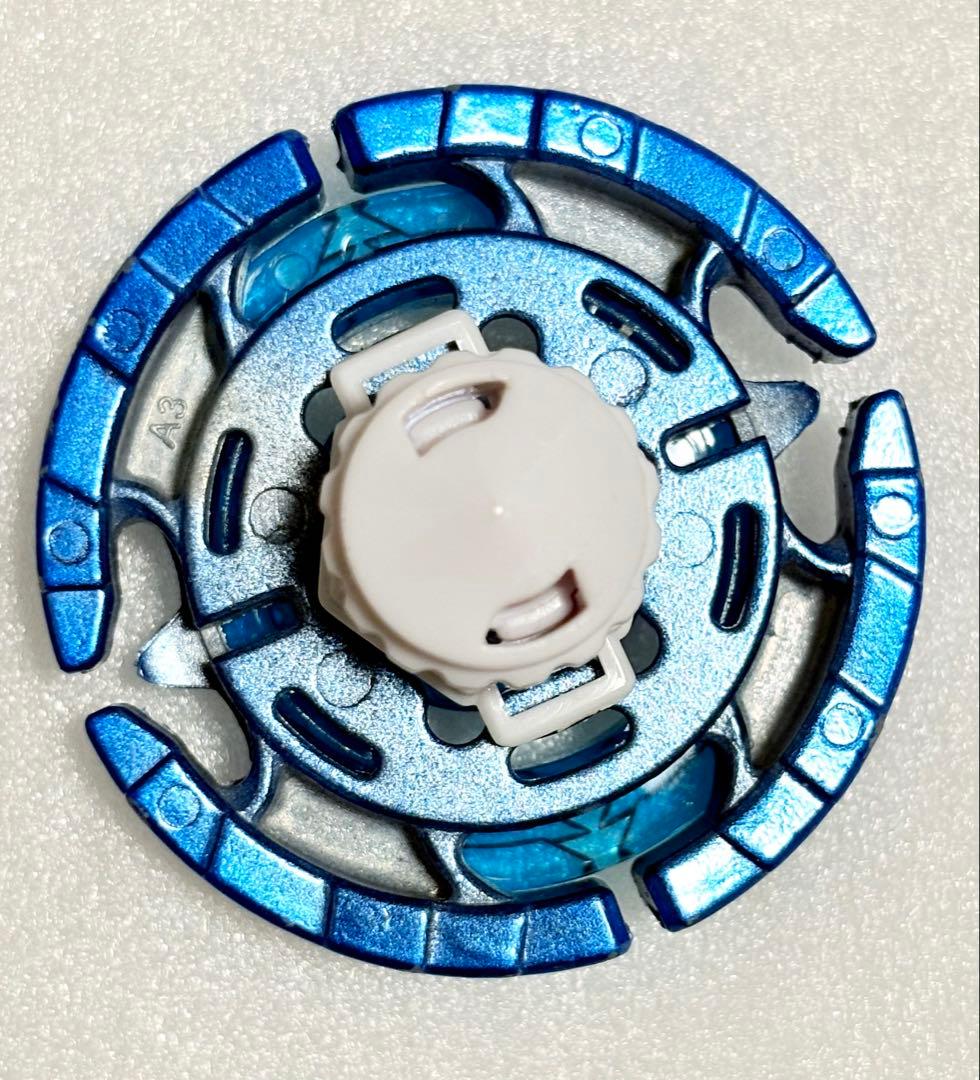 メタルファイトベイブレード アースアクイラ 三ツ矢サイダー 限定カラー 3種